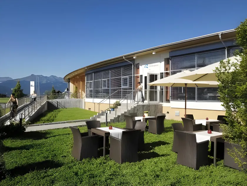 Vitalhotel Quellengarten - Bed & Breakfast - Image 1