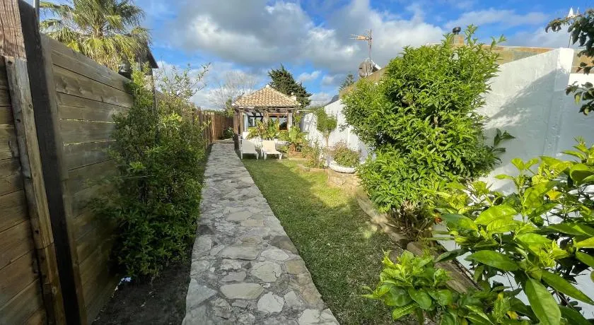 Casas Sol de Bolonia - Image 1