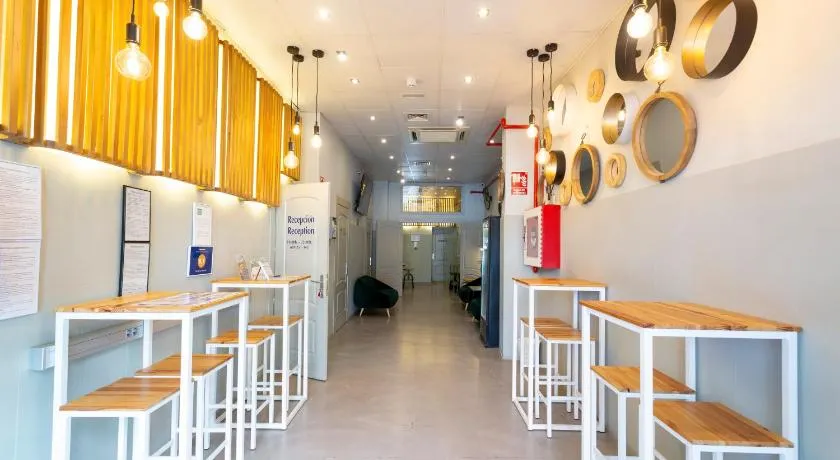 Malaga Stop Hostel AB - Image 1
