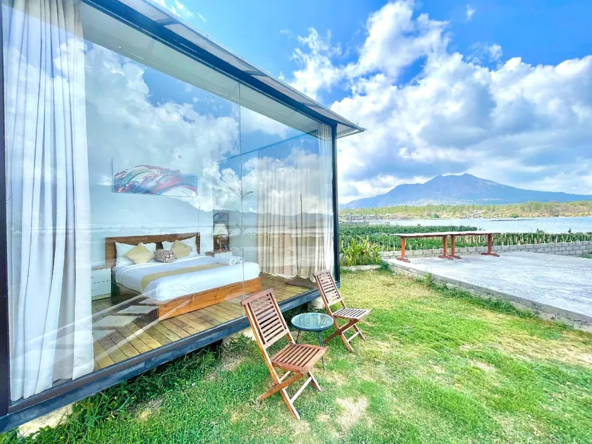 Double U Camp and Villa - Image 1