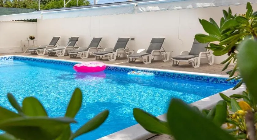 Apartments Villa Mirela - Image 1