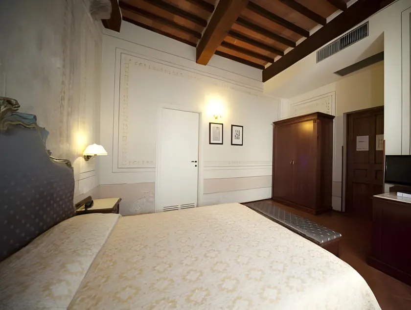 Hotel Logge Dei Mercanti - Image 1