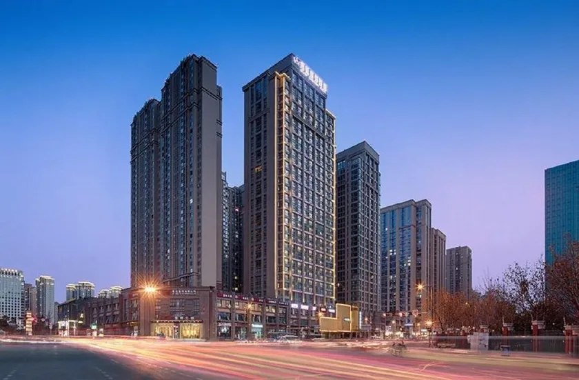 Chengdu Kingtown Hotel - Jincheng Lake Subway Station Tiexiang Temple Water Street Branch - Image 1