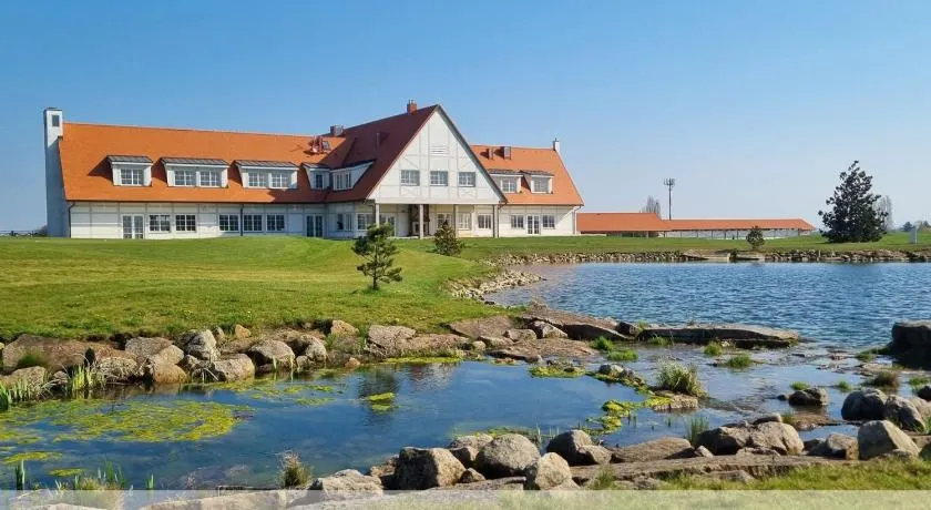 Prague City Golf Apartments - Image 1
