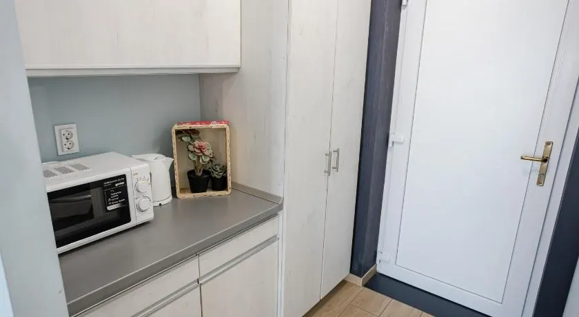 Halfarock Vízi-Erdei Apartmanház - Image 1