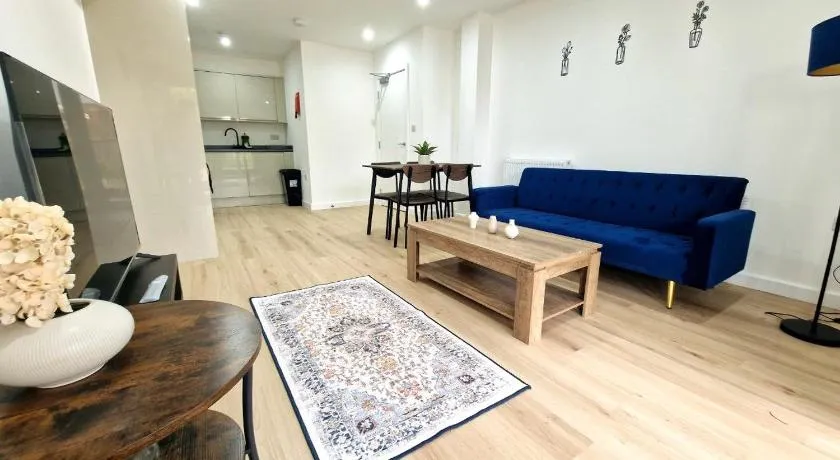 FlexiLux Stays - Luxury New Apt. L1B134 - Image 1