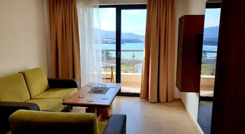 Family Hotel Serenity Palace - Image 1