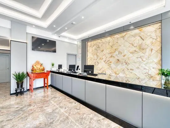 Mingjue Business Hotel - Image 1