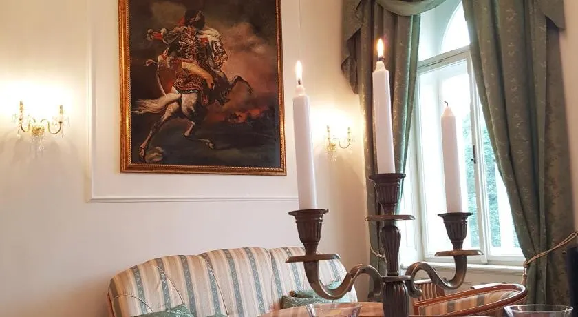 Charles apartment - Image 1