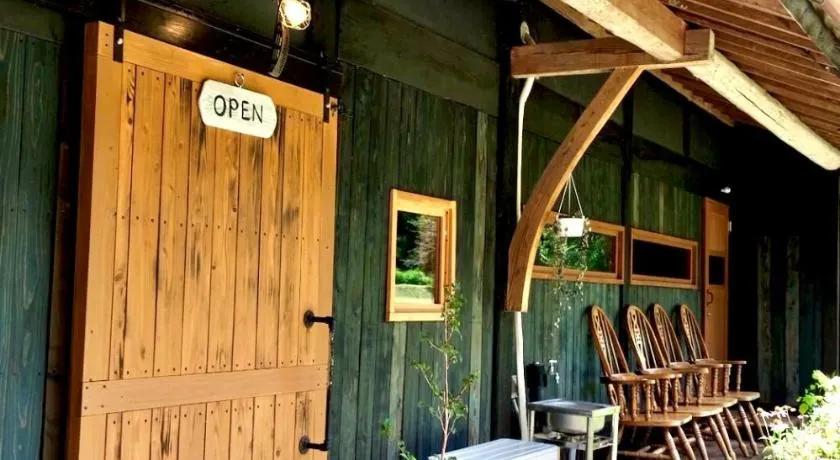hostel+cafe たね - Image 1