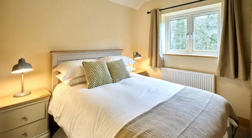 Host & Stay - Morley Cottage - Image 1
