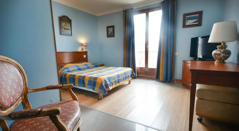 Hôtel Baccarat - Image 1