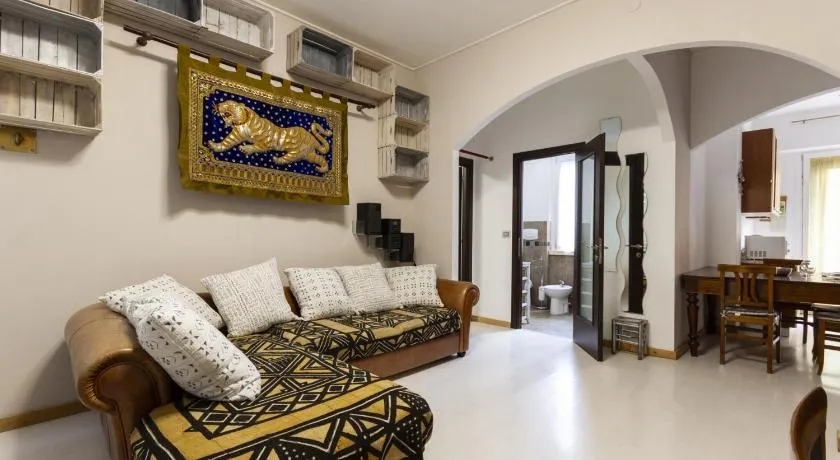 Vista 21 apartment - Image 1