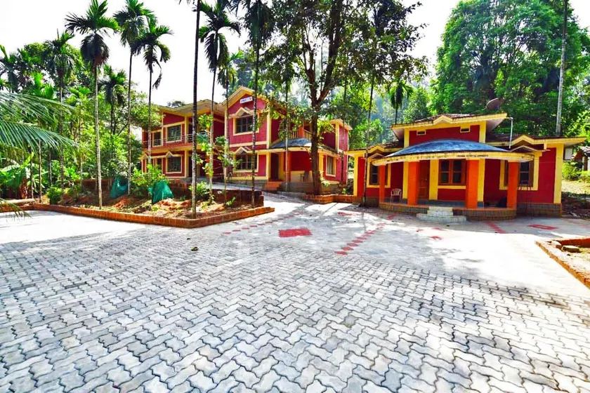 GAHANASHREE Cottages - Image 1