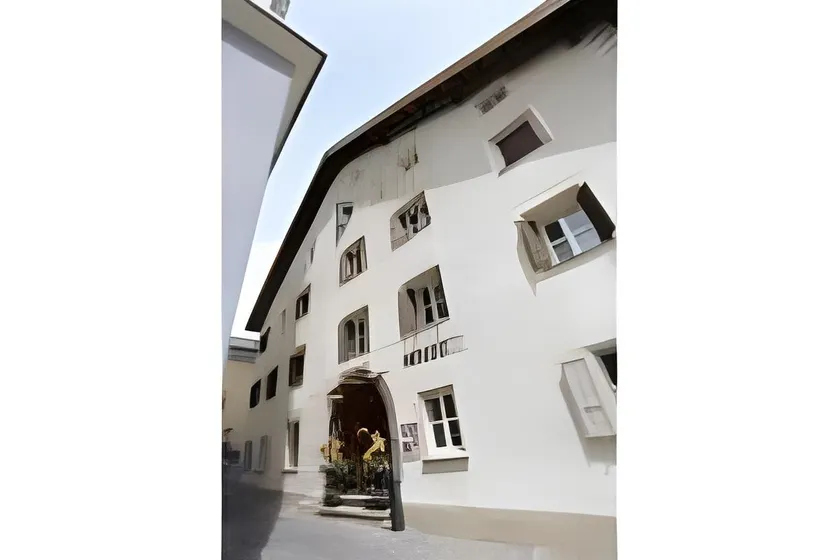 Palazzo Mysanus Samedan - Image 1