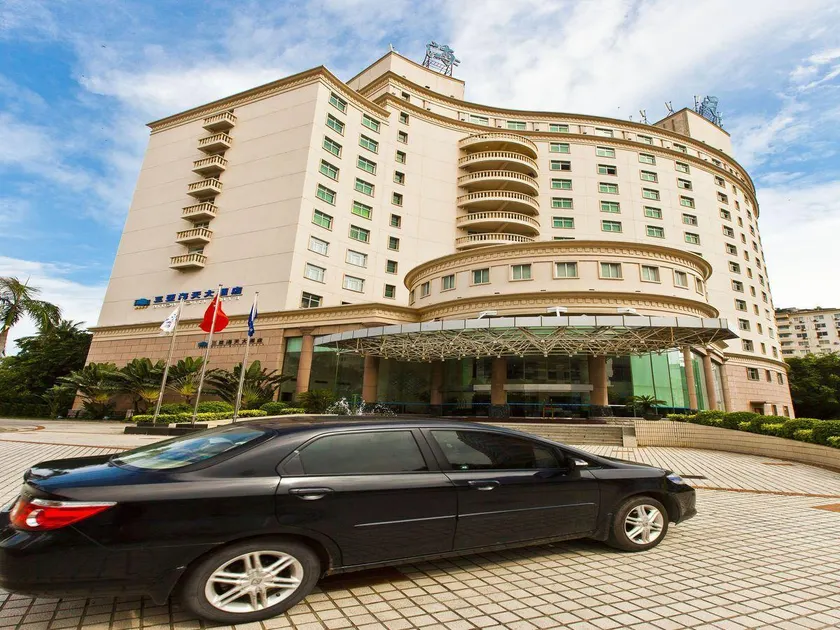 Hyton Hotel Sanya - Image 1