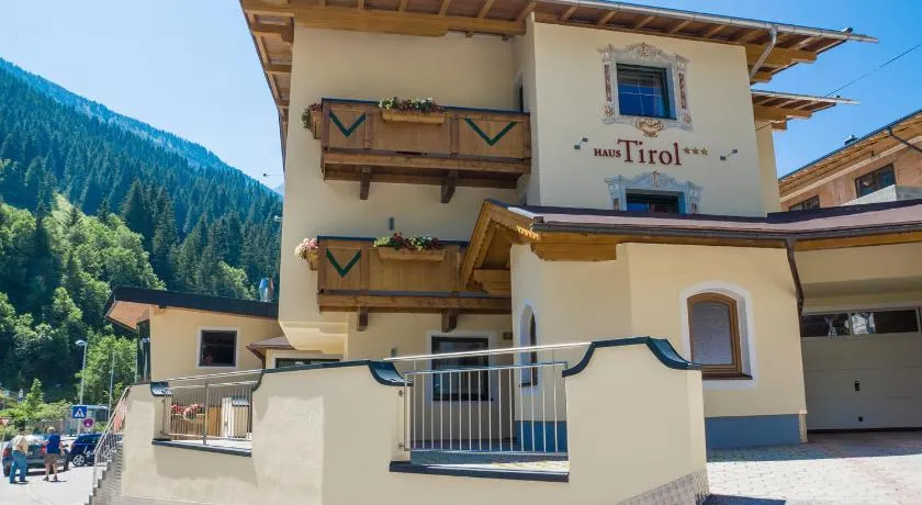 Haus Tirol - Image 1