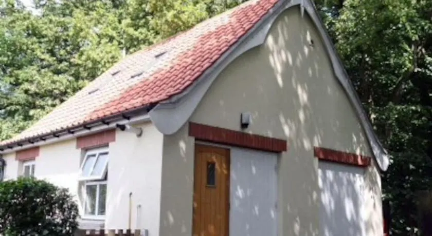 Hollins Lodge and Old Workshop - Image 1