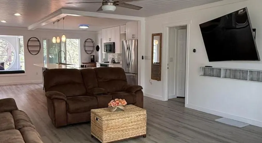 El RanchoCozy retreat in nature ideal families - Image 1