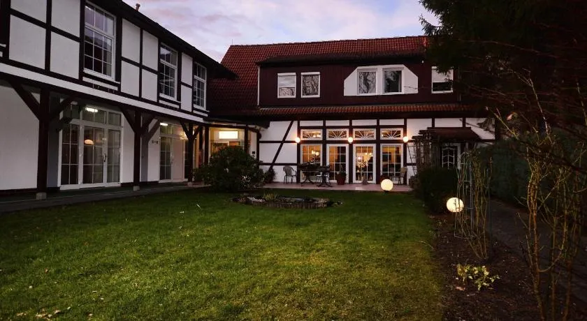 Hotel am Stadtwald - Image 1