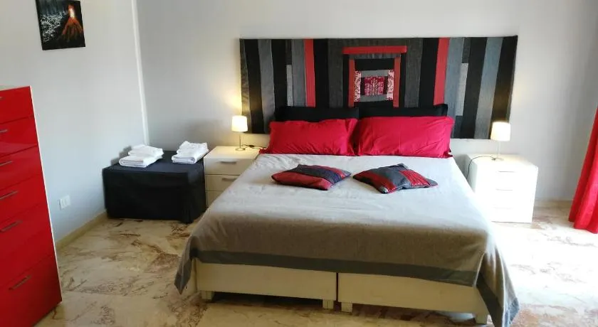 Cartoline Dall'Etna B&b - Image 1