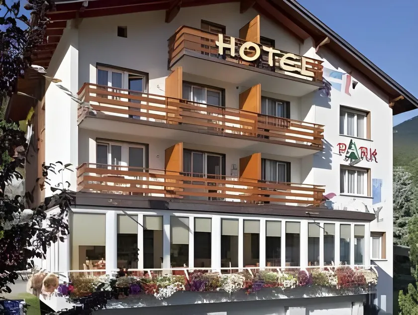 Hotel Park - Image 1