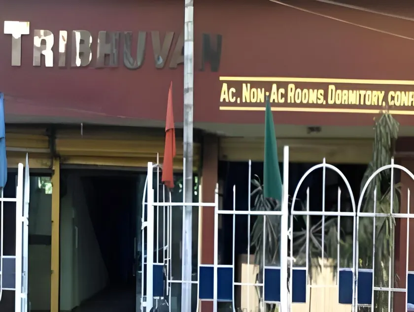 Hotel Tribhuvan Ranchi Jharkhand  - Image 1