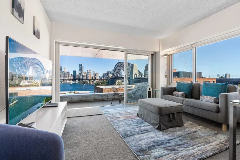 Dream Views of Sydney CBD - Image 1