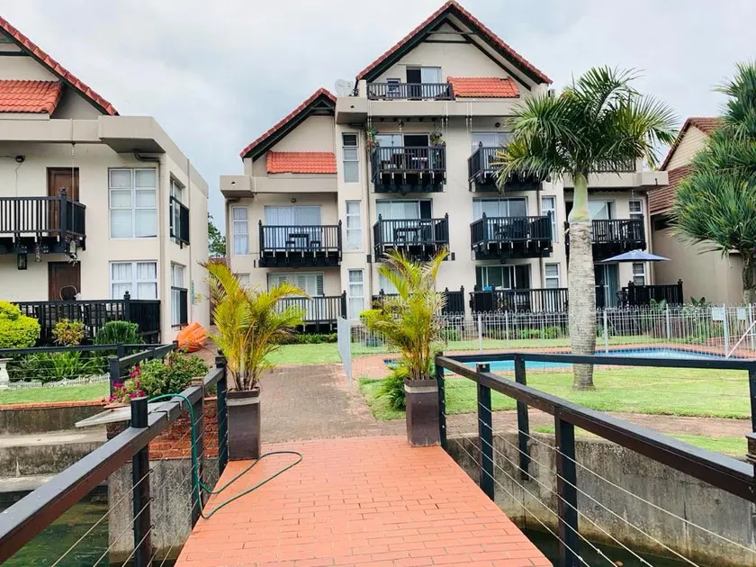 Mzingazi Waterfront Accommodation, On The Bay Waterfront Villa's - Image 1