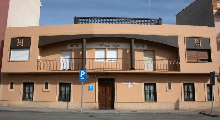 Hostal Welcome2 Alcázar - Image 1