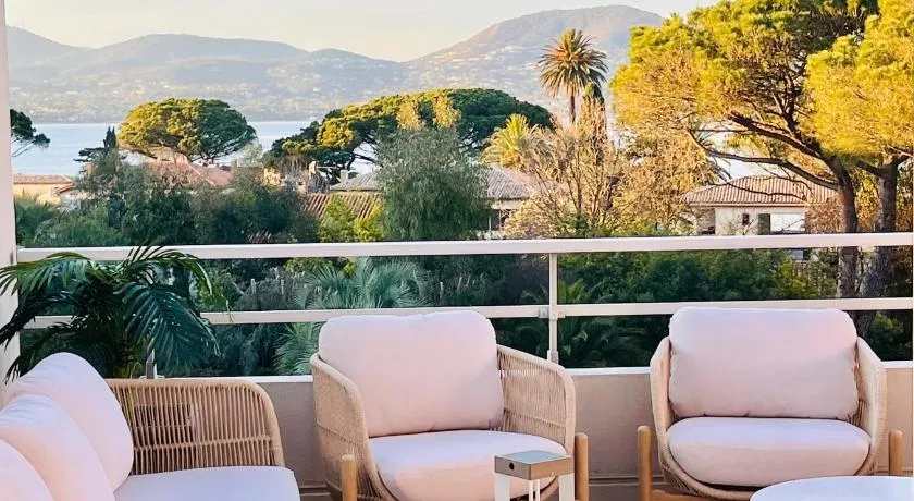 Terrasse Vue Mer - Appartement 6 pers, 3 chambres et Parking à St Tropez - Image 1
