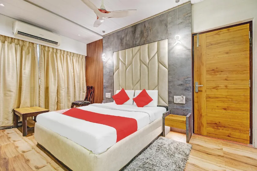 80762 Hotel New Mini Mahal - Image 1