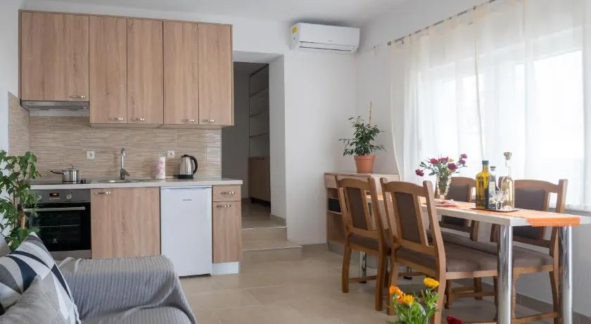 Apartments Tri Mora - Image 1