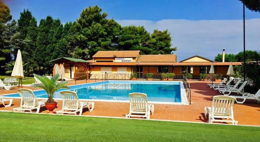 roberto apartments - Image 1
