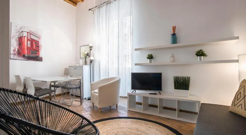 Imperial Loft - Image 1