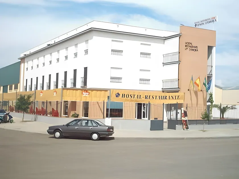 Hostal Restaurante Hermanos Zamora - Image 1