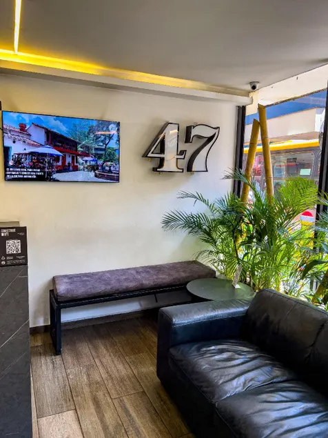 Hotel 47 Medellin Center - Image 1