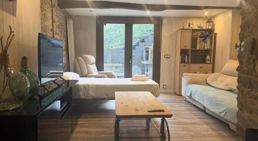 Villa de la paz Ribeira Sacra - Image 1