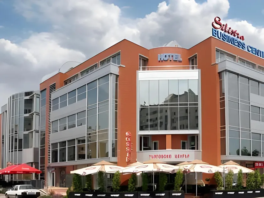 Family Hotel Silistra - Image 1