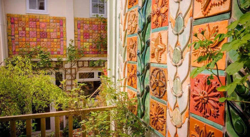 The Ceramic House - Image 1