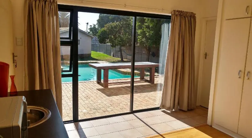 Blouberg Beach Retreat - Image 1