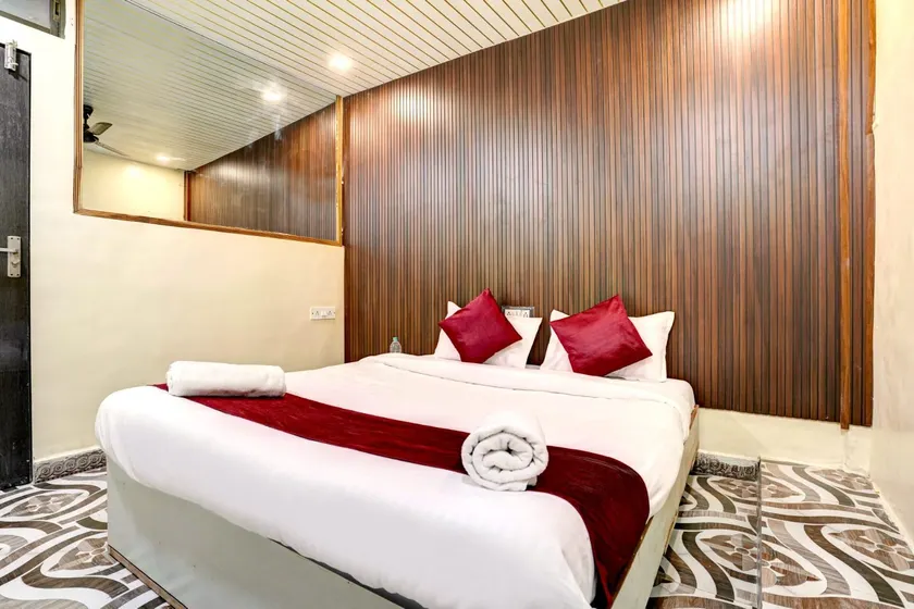 Hotel Metro View - Image 1