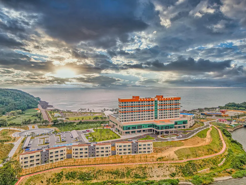 Goheung Sun Valley Resort - Image 1
