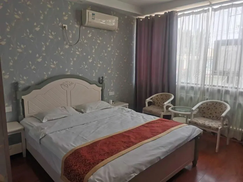 Jincheng Hotel - Image 1