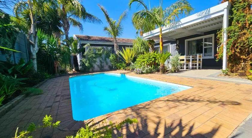 Northern Vine Guesthouse B&B Self-catering - Image 1