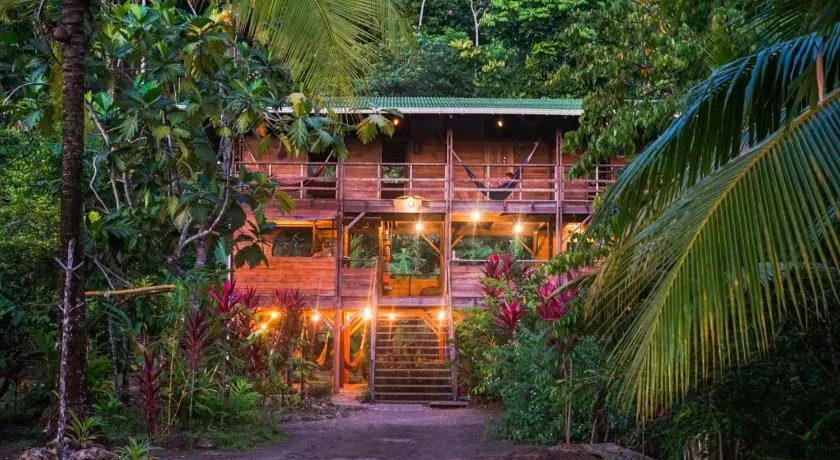 The Pelican House Hostel - Image 1