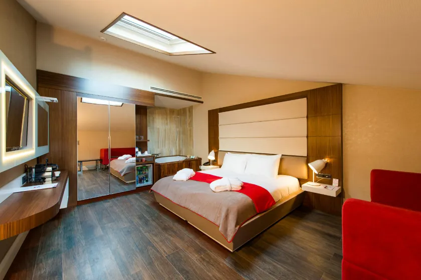 Hotel Favori Nisantasi - Image 1