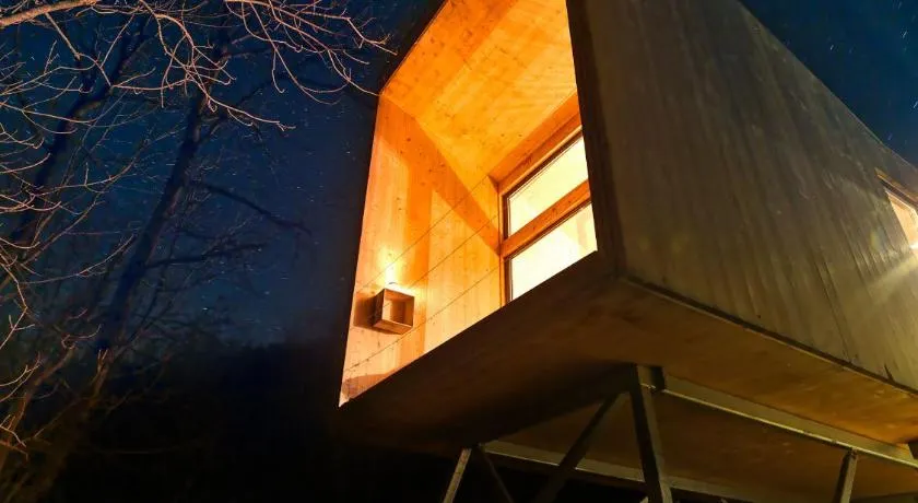 Treehut, nature, birds, silence and fjord - Image 1