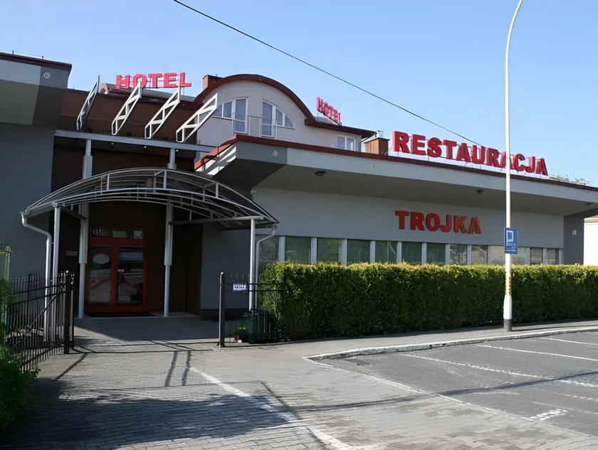 Hotel Trojka - Image 1