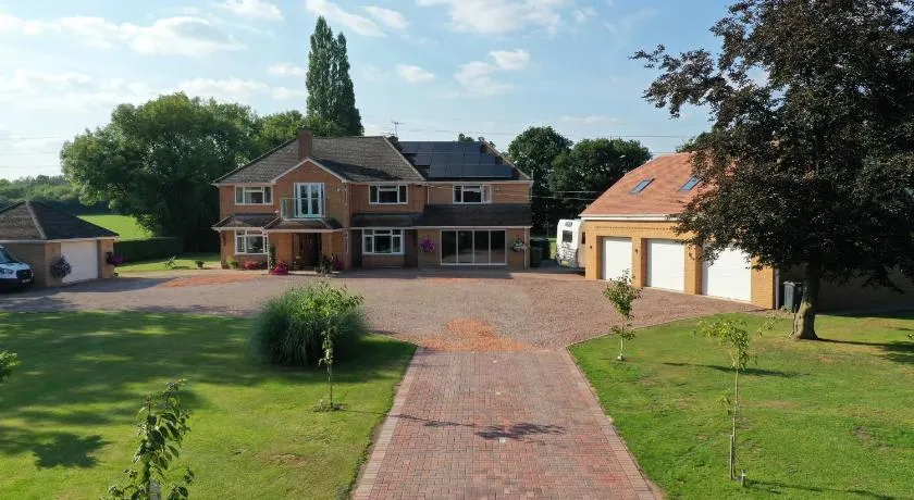 Bricket House - Image 1